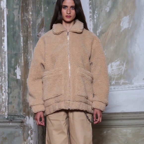 I.AM.GIA Sherpa Coat Oversized Teddy Jacket Size M Blogger Fav Tiktok Viral - Picture 5 of 16